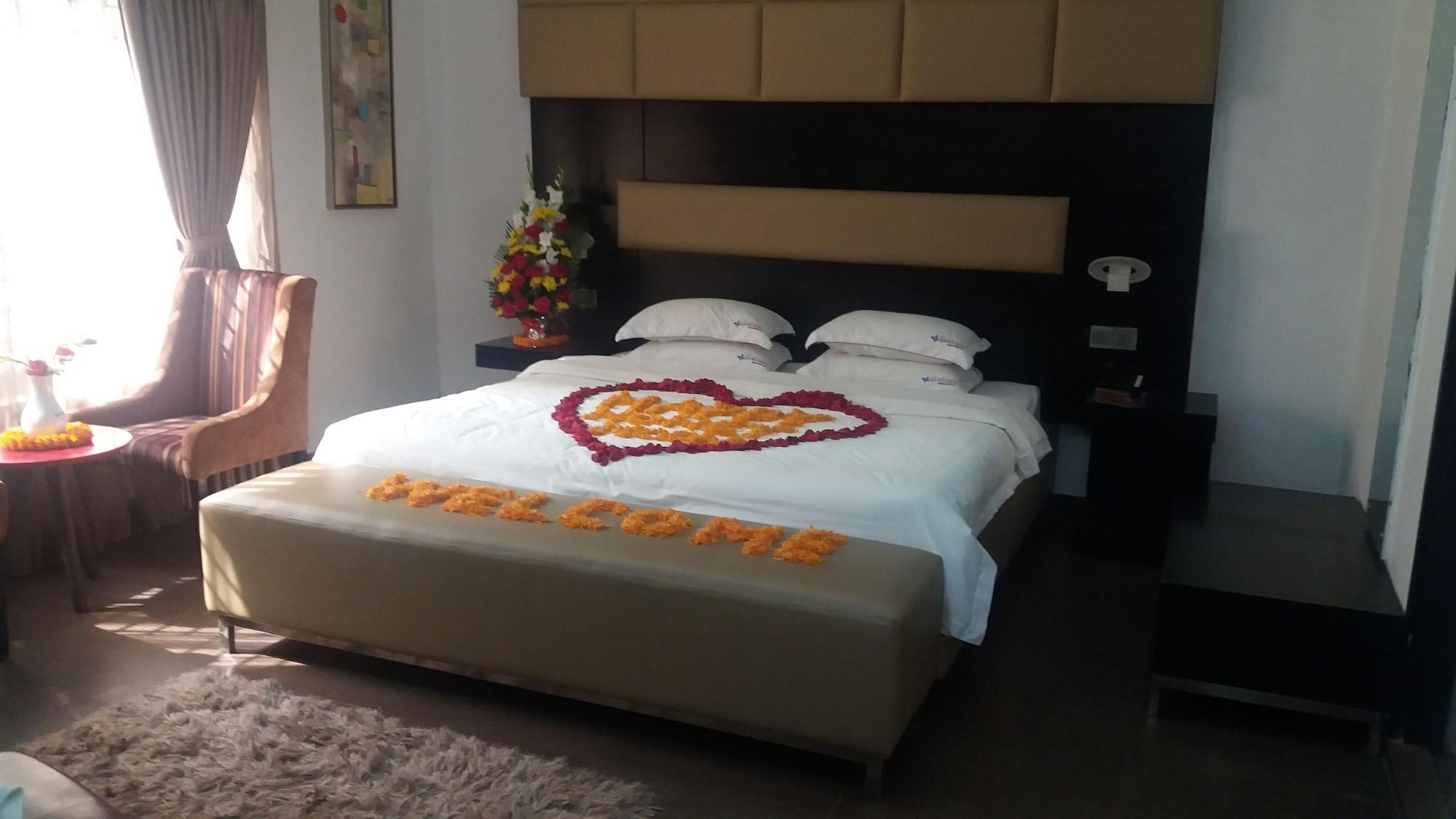 Galesia Hotel&Resort - EmbassiesAirport Highway Dhaka Extérieur photo