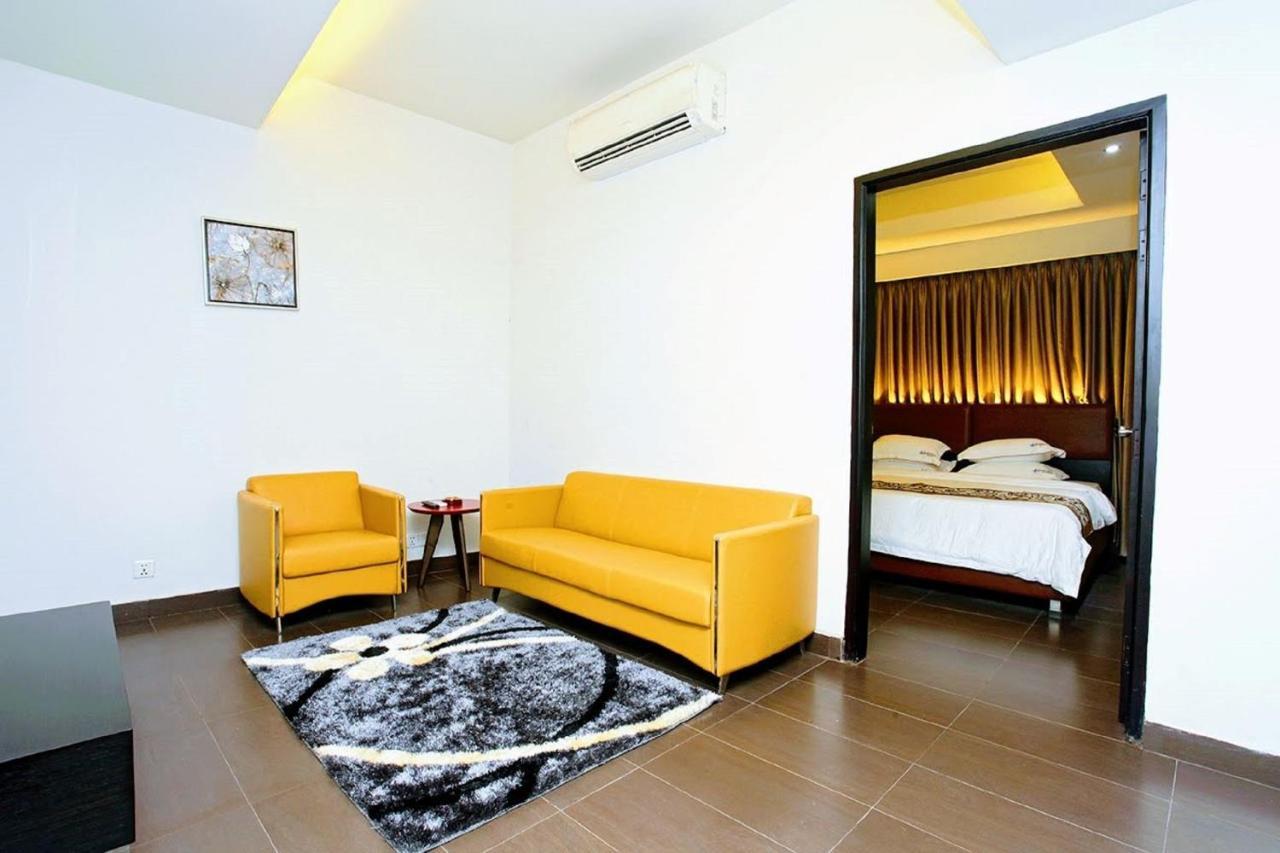 Galesia Hotel&Resort - EmbassiesAirport Highway Dhaka Extérieur photo